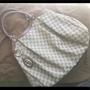 Gucci Large Sukey bag